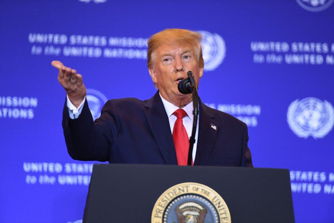 United States Signs Asylum Pact With Honduras to Curb Illegal Border Crossings