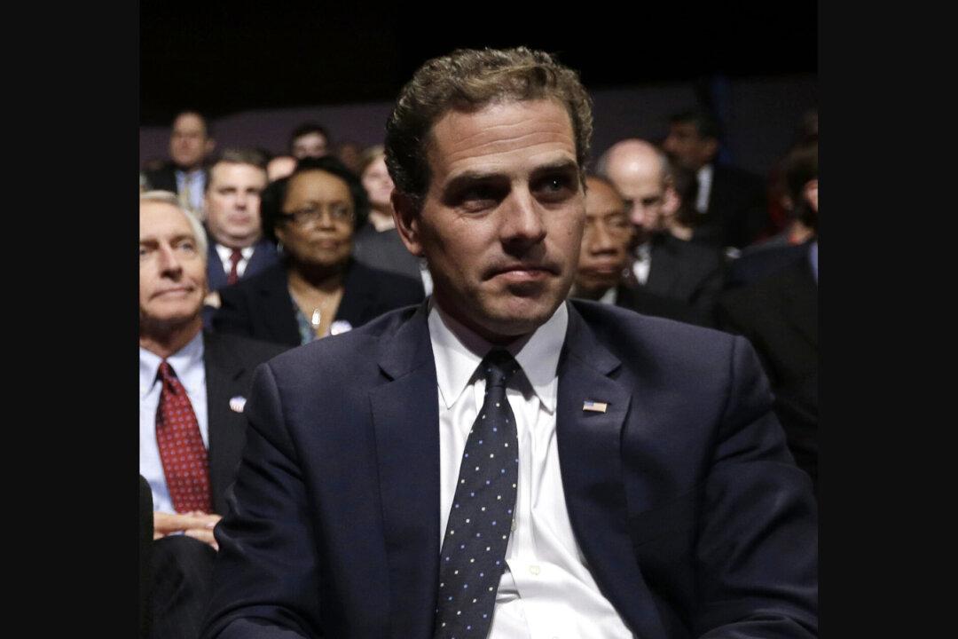Hunter Biden Worked With Nephew of Boston Crime Boss on China Business Venture: Leaked Emails