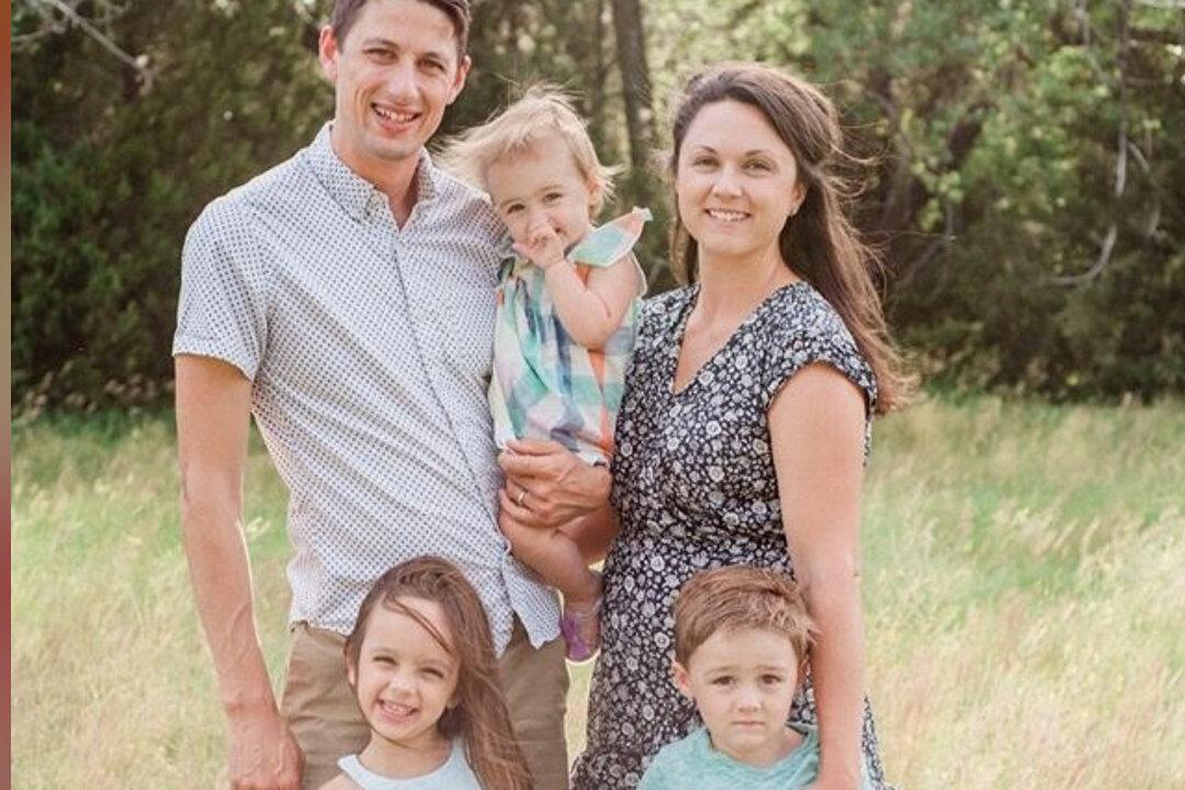 ‘One in a Million:’ Lightning Kills Athlete Just Before 50K Finishing Line