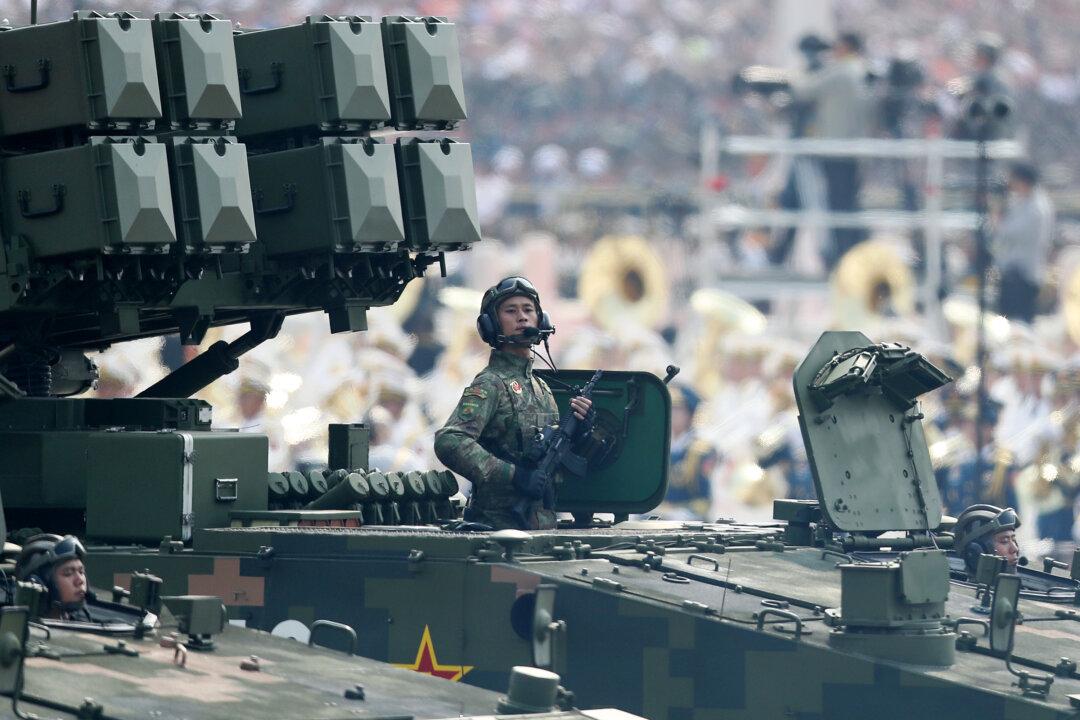 Arms Racing With China: 70th Anniversary Military Parade, Part 1: Missiles