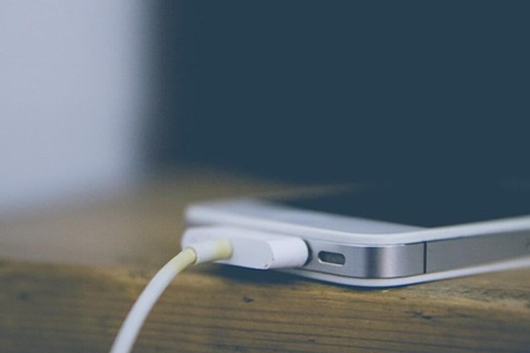 14-Year-Old Girl Dies in Sleep After Cellphone Explodes Near Her Head