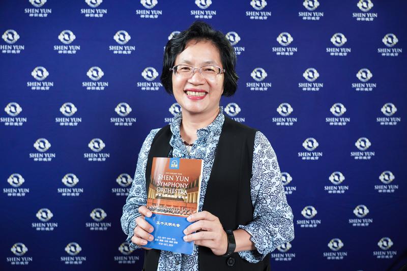 Magistrate Says, ‘Shen Yun Music Is Like the Beautiful Sound From Heaven’