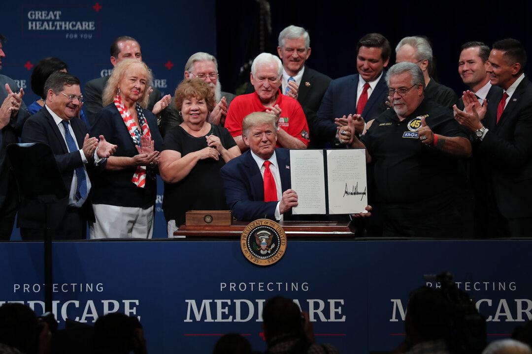 Trump Signs Executive Order to Improve Medicare