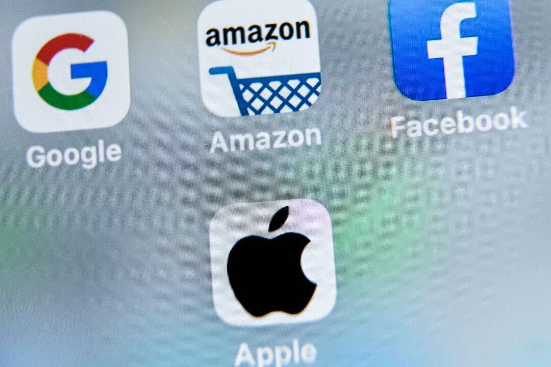 Apple Rejects App that Tracks Hong Kong Protesters and Police