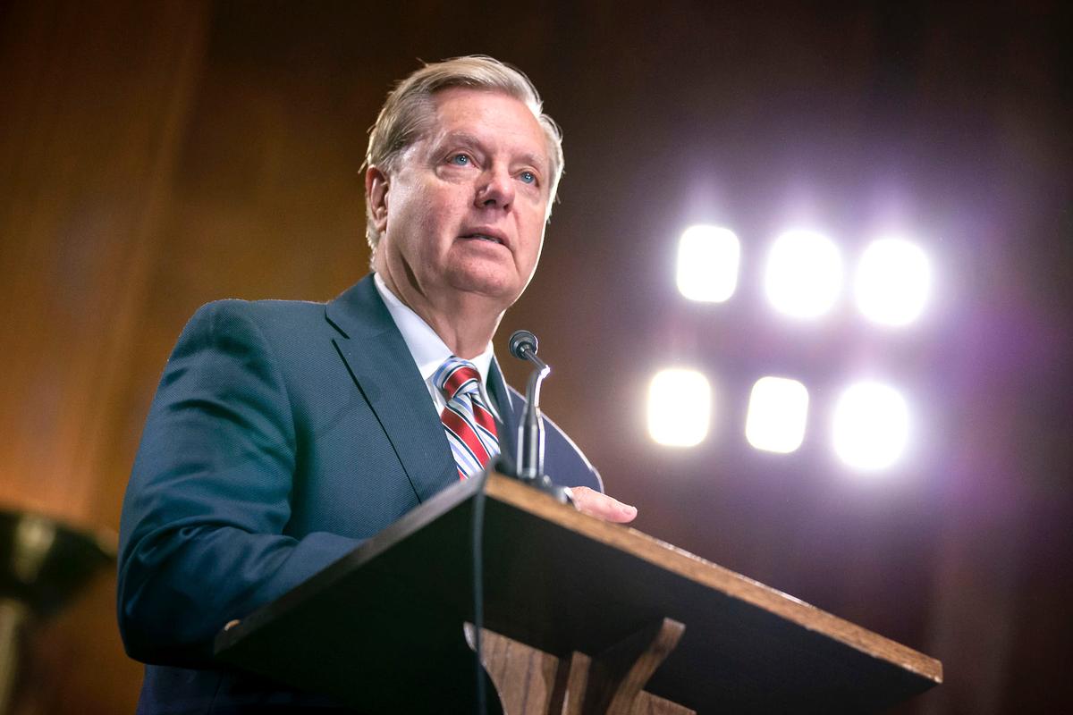 ‘I Don’t Need Any Witnesses’: Graham Vows for Quick End to Senate Impeachment Trial