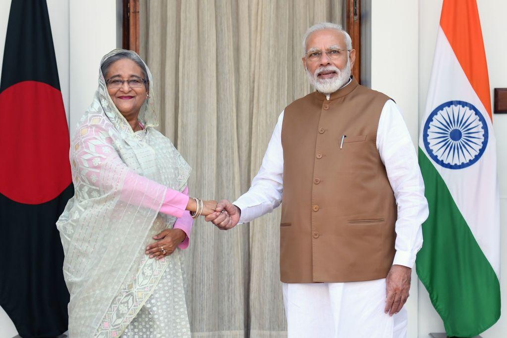 India Signs 7 Deals With Bangladesh to Fend Off Chinese Influence