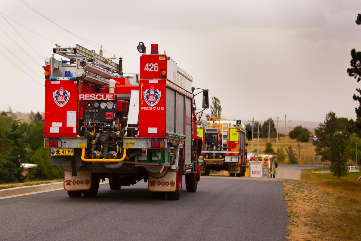 More Than 100 US Firefighters Gave up Holidays at Home to Tackle Australian Bushfires