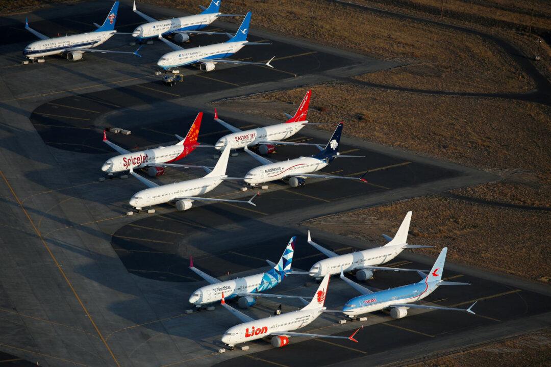 American Airlines Cancels 737 MAX Flights Until Mid-January