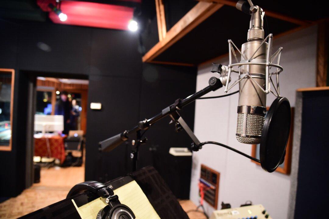 ‘Music City’ Silences Recording by Home Studios