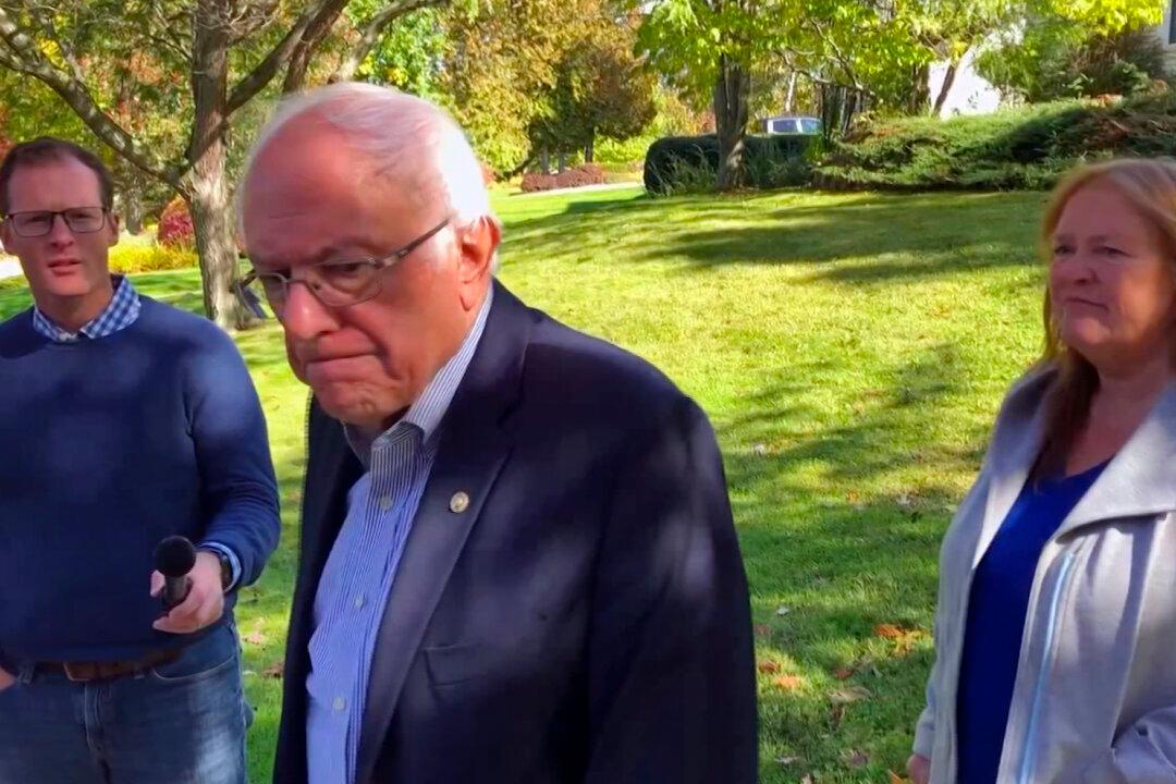 Bernie Sanders to Scale Back Travel, Number of Events in Wake of Heart Attack