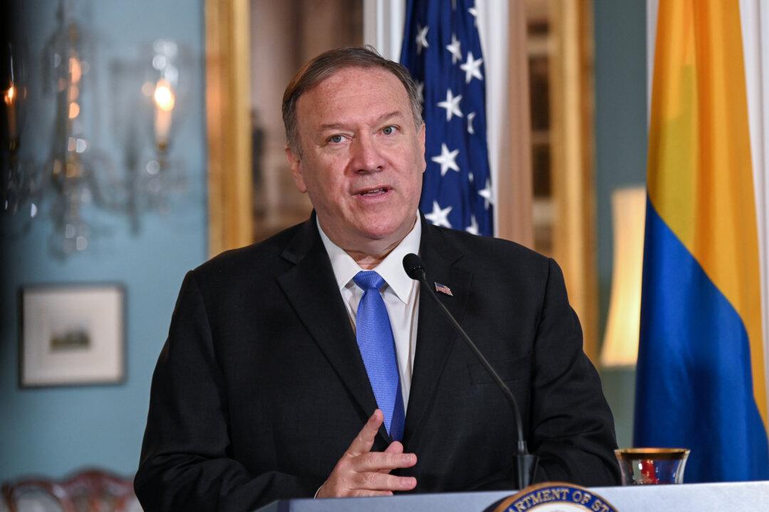 Pompeo Says Orwell’s ‘1984’ Coming to Life in China’s Xinjiang Region