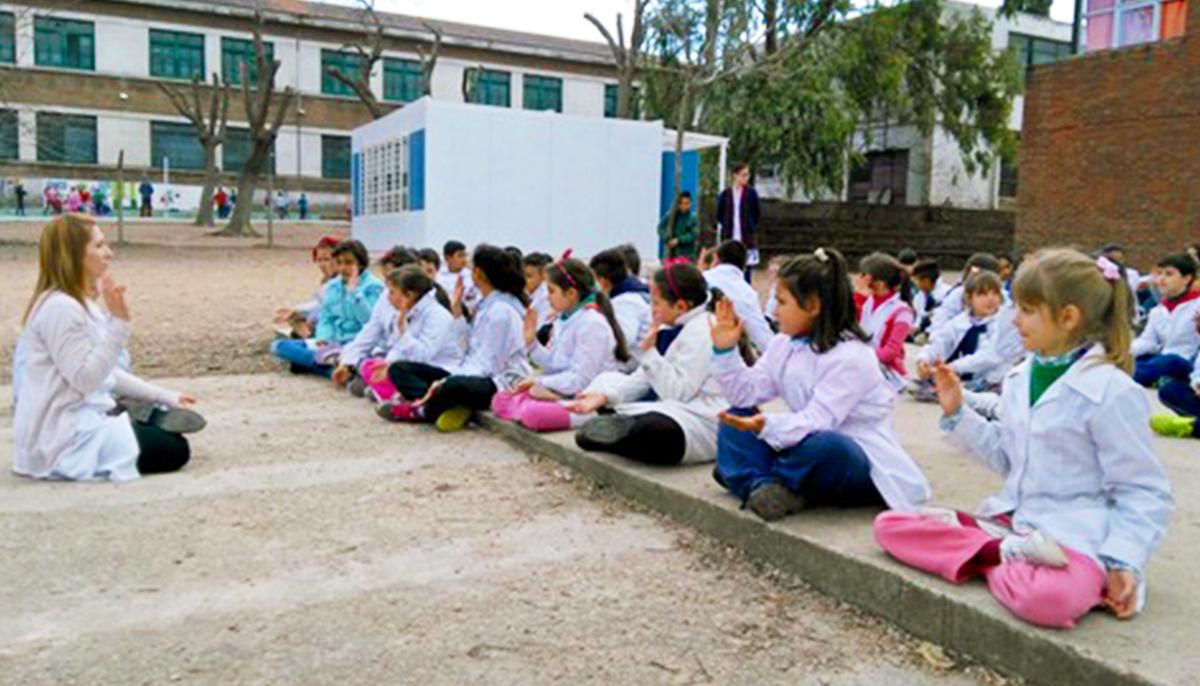 Meditation Changes Rowdy, Violent School Students Into Tolerant, Calm Kids