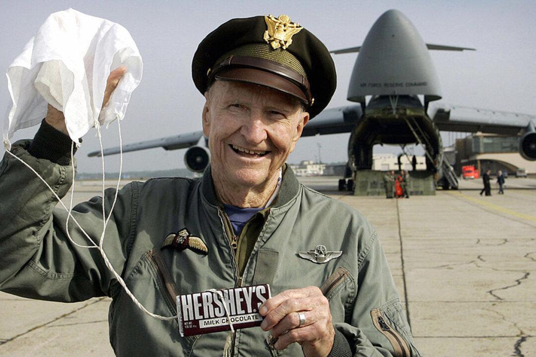 The ‘Candy Bomber’: How One Air Force Pilot Fought the Berlin Blockade