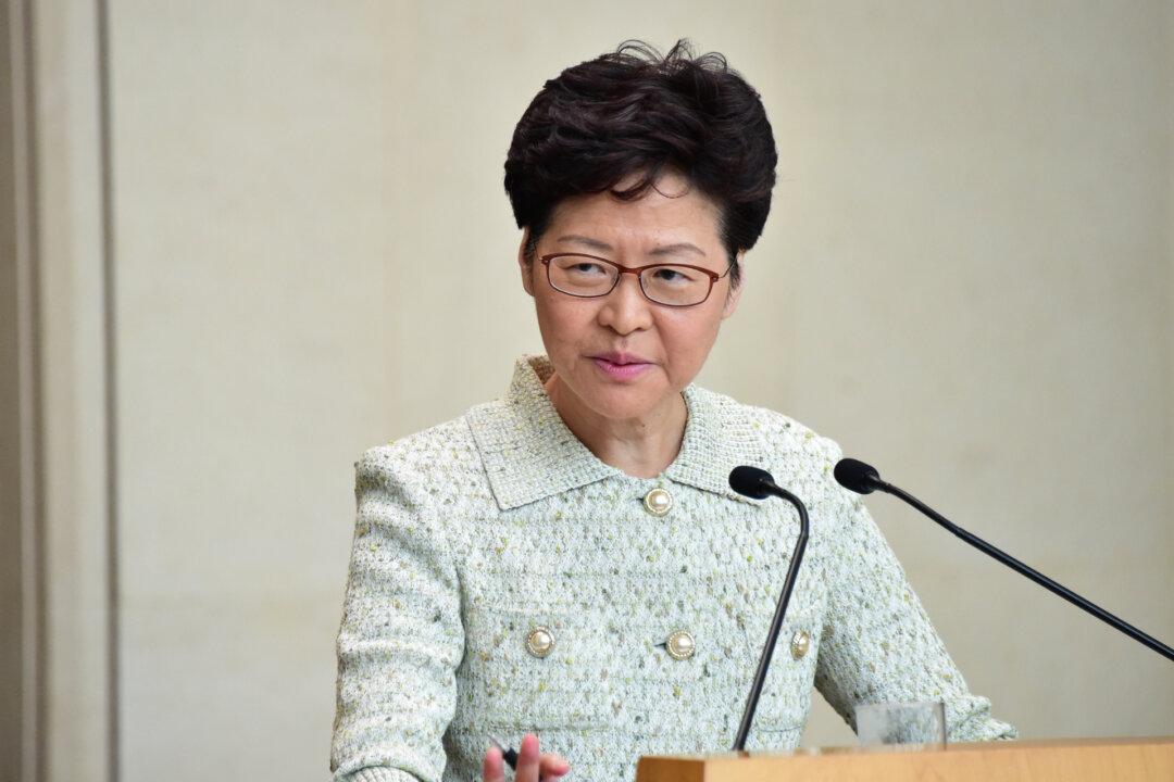 Hong Kong Leader Denounces Visiting US Officials for Biased Views of Protests