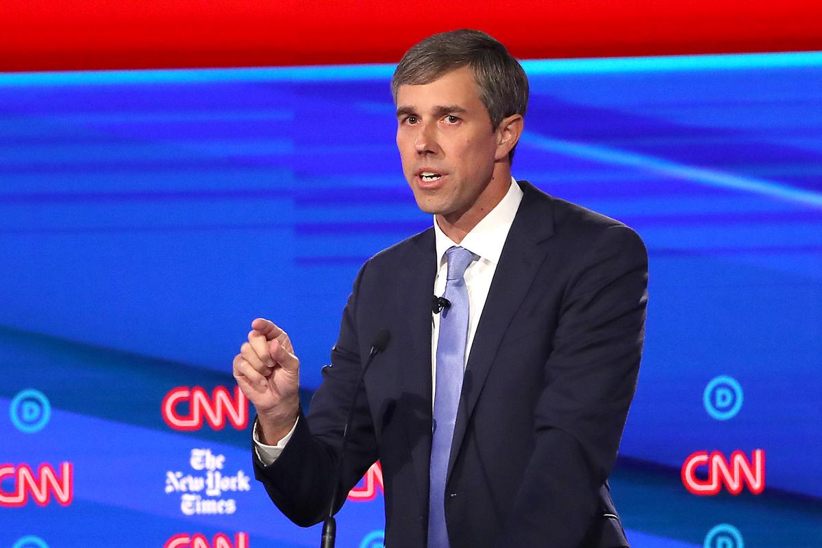 O'Rourke Says Police Would Seize Guns From Houses Under Proposed Law