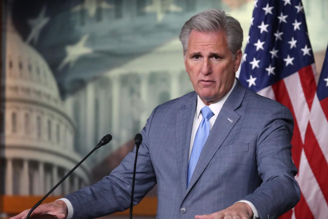 House GOP Bill Would Hold Paychecks for Those Members Voting by Proxy