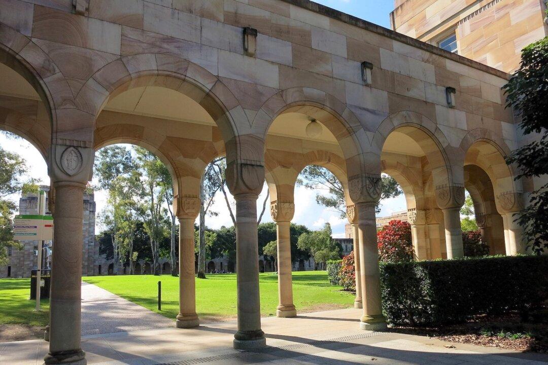 Lawyer for Anti-CCP Student Activist Demands Chinese Consul-General Be Dismissed From Australian University