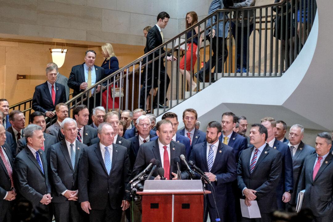 As Cuomo’s Troubles Mount, US Representatives Consider a Run to Replace Him