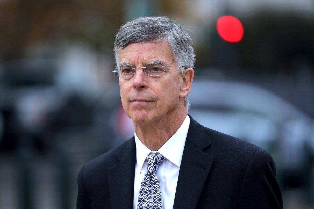 William Taylor, Top US Envoy in Ukraine, Gives Statement at Impeachment Inquiry