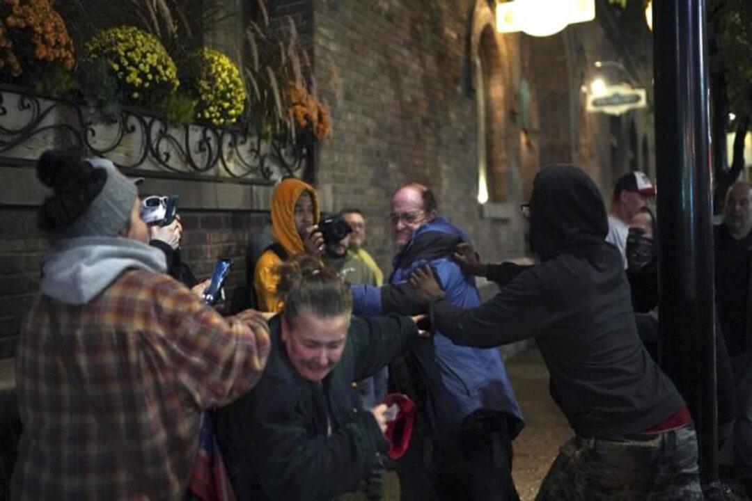 Man Charged with Assault After Punching Visitor at Trump’s Minneapolis Rally