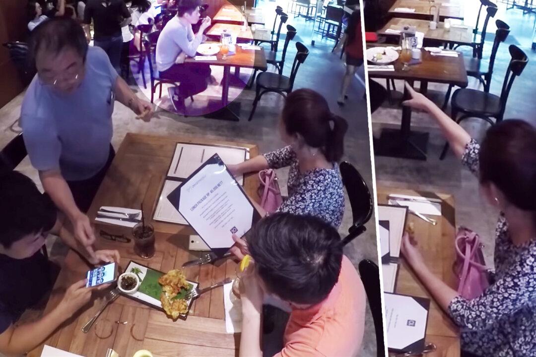 Son Secretly Returns Home After 3 Years Abroad, Surprises Parents With Amazing Prank Reunion