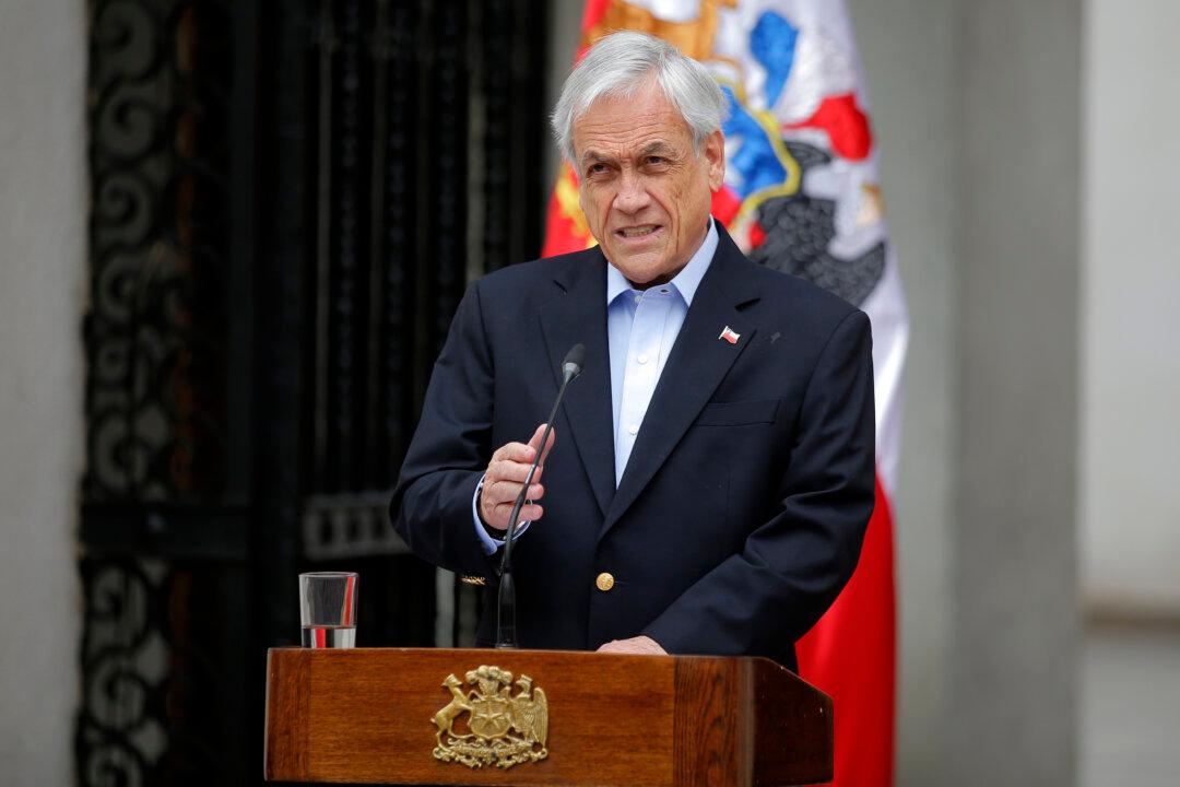 Chile’s 2022 Draft Budget Seeks to Tame Deficit After Pandemic Splurge, Pinera Says