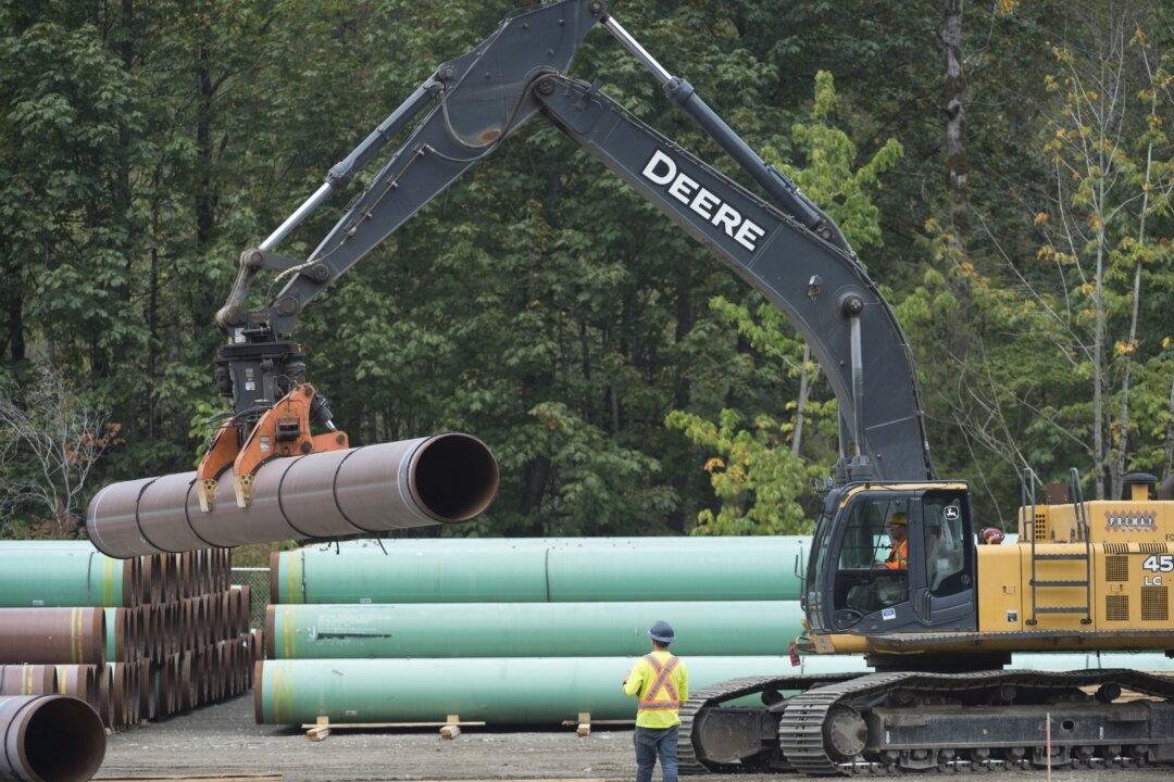 Alberta Separation Wouldn’t Solve Problem of Landlocked Oil: Experts