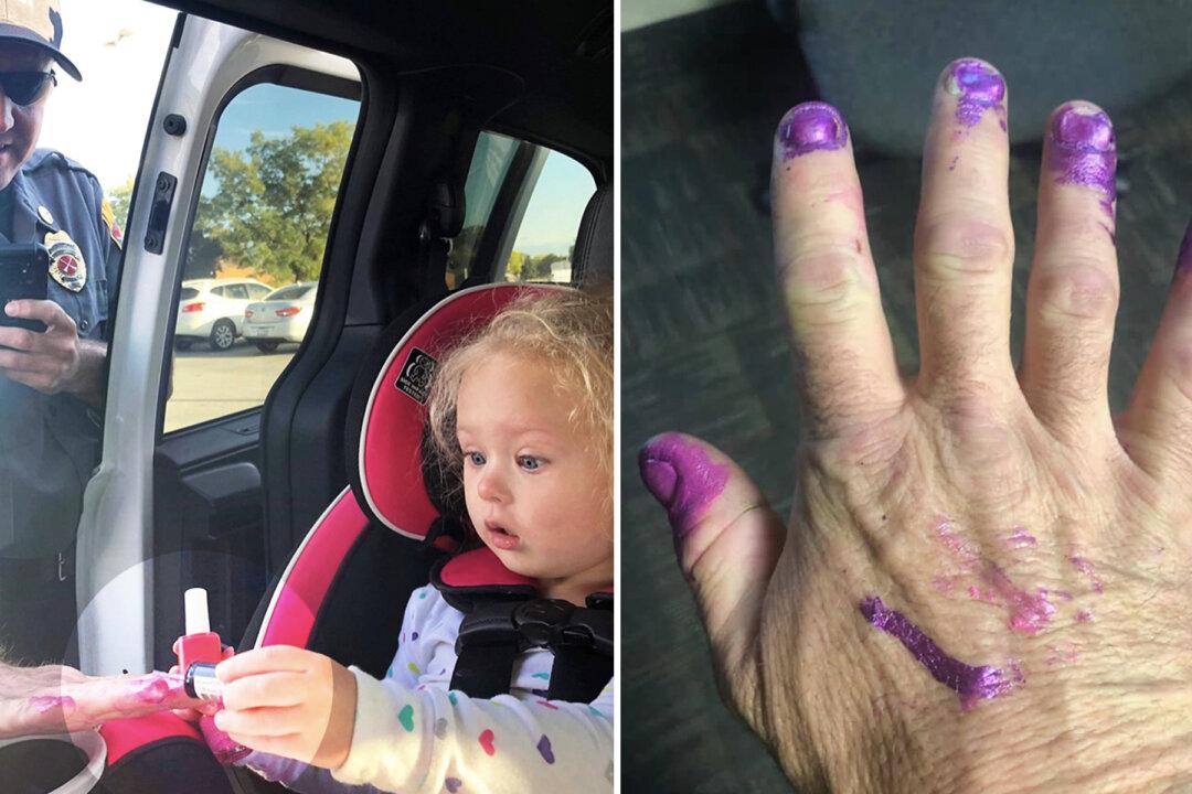 First Responders Arrive at Accident and Calm Down Screaming Girl by Letting Her Paint Their Nails