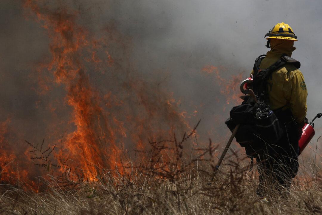 Stanford Scientists Invent Fire Prevention Gel