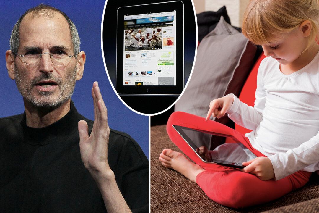 Why ‘Low-Tech Parent’ Steve Jobs Thought the iPad Was ‘Too Dangerous’ for His Own Kids