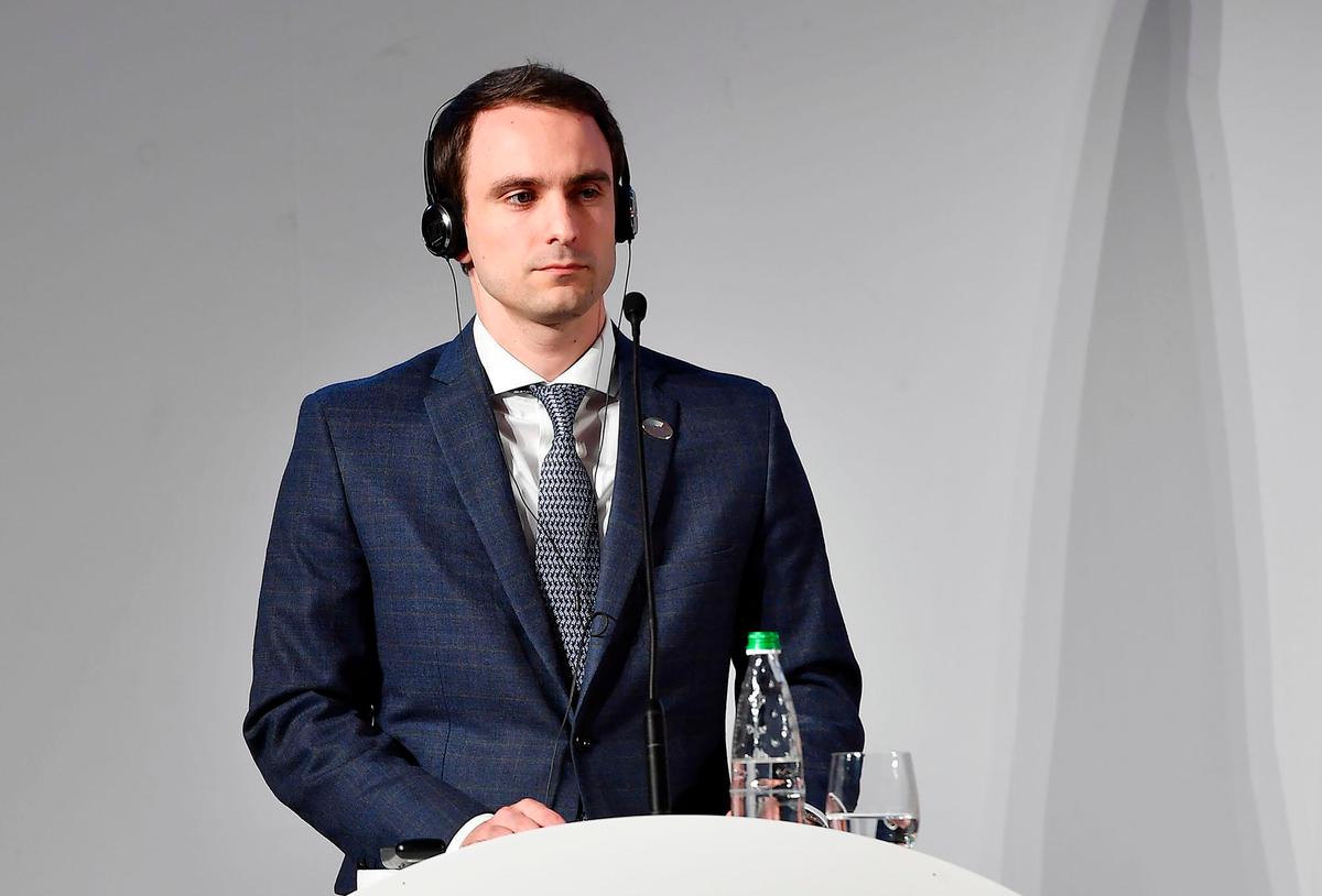 Trump Adviser Warns China Exporting Tech Authoritarianism