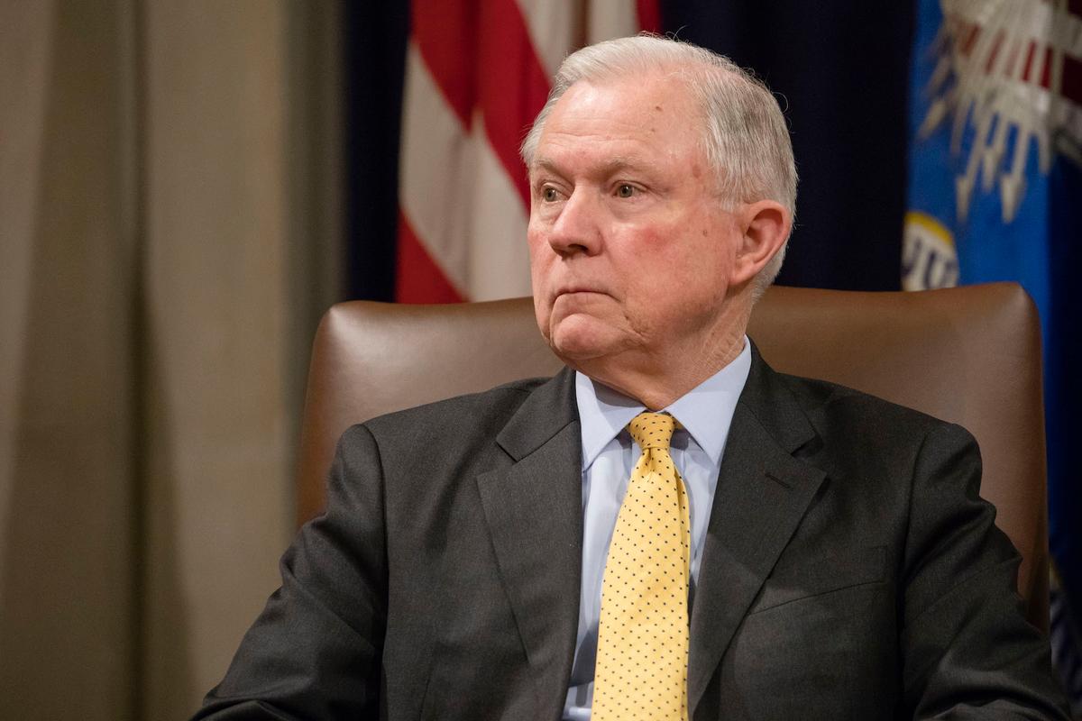 11 Senators Pen Letter Backing Jeff Sessions’s Bid for US Senate Seat