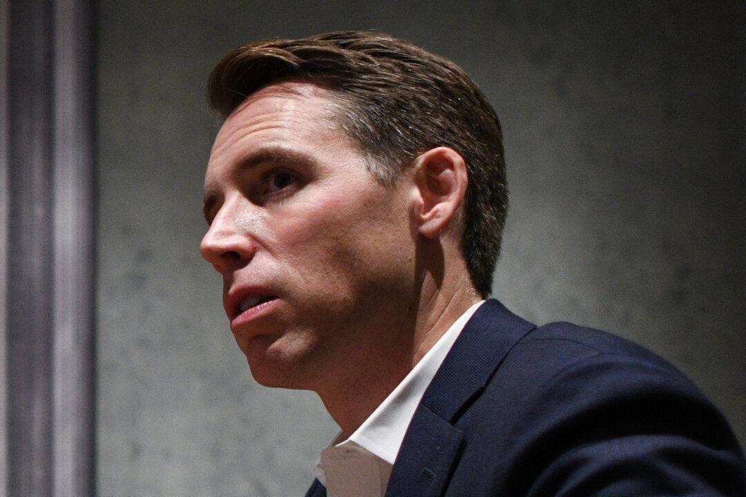 Senator Wants to Know ‘Who Whistleblower Is’ If There’s an Impeachment Trial in Senate