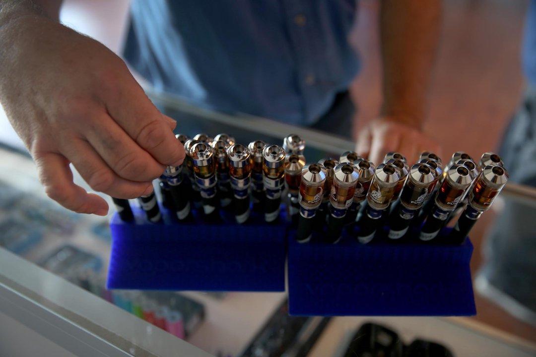 Trump to Discuss ‘Acceptable Solution’ With Vaping Industry as He Mulls Ban on Flavors