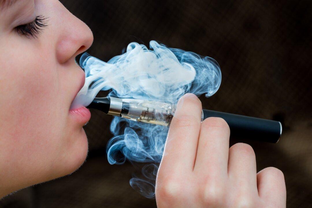 Cigarettes Versus Vaping Is ‘Wrong Comparison,’ Says Researcher
