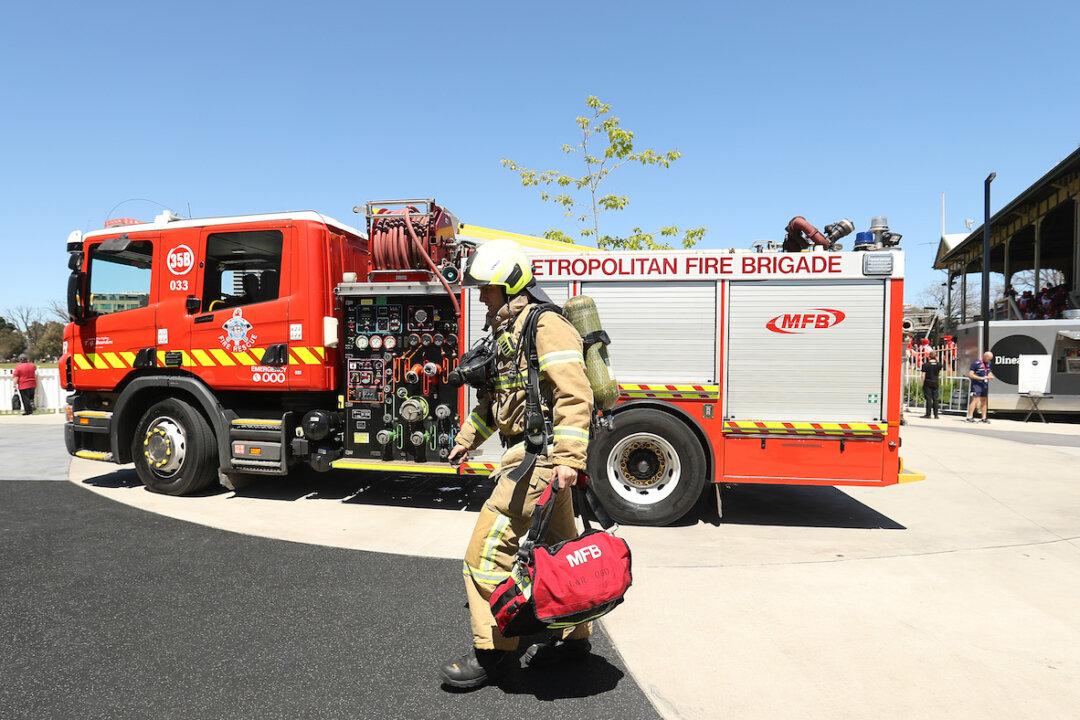 Rural Firefighter Blames Authorities For Catastrophic Australian Bushfires: ‘How Many More Lives?’