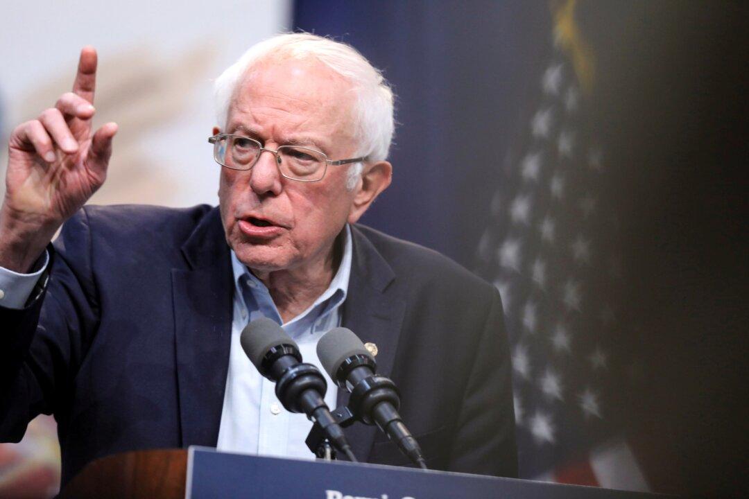 Bernie Sanders: Mandatory Gun Buybacks Are ‘Essentially Confiscation, Which I Think Is Unconstitutional’
