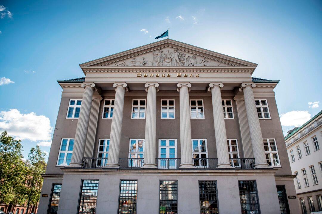 Bankers in $220 Billion Scandal Offered Gold to Hide Client Cash