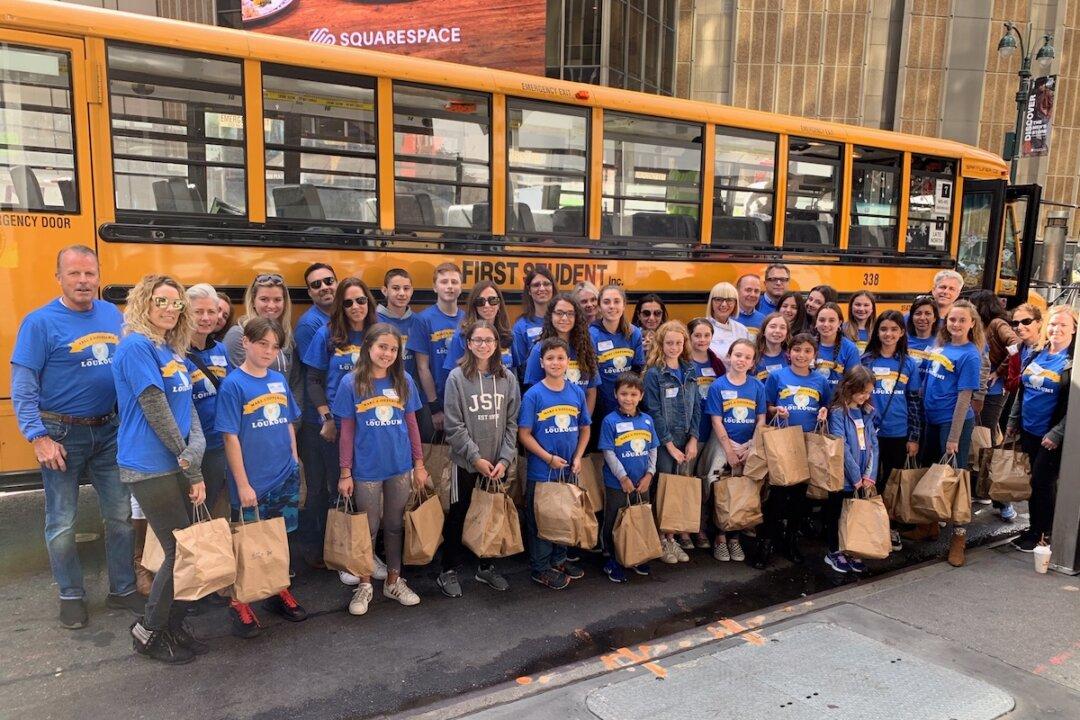 Good Deeds: Kids Making a Difference in the World