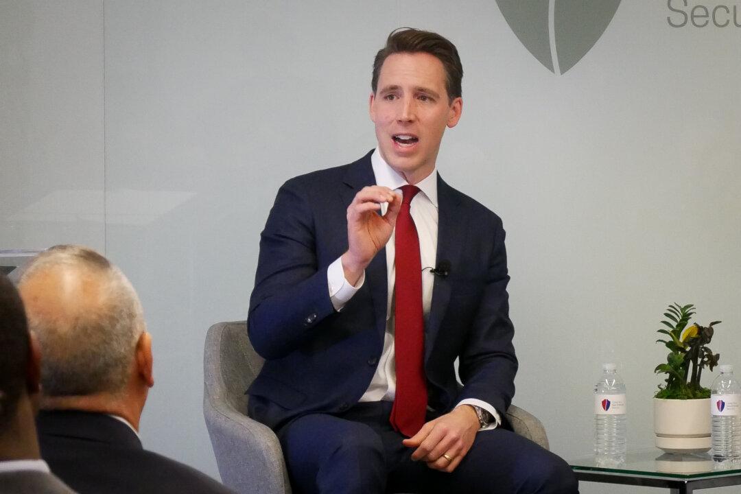 Beijing’s Treatment of Hong Kong Displays Its Ambitions in Asia, Hawley Says
