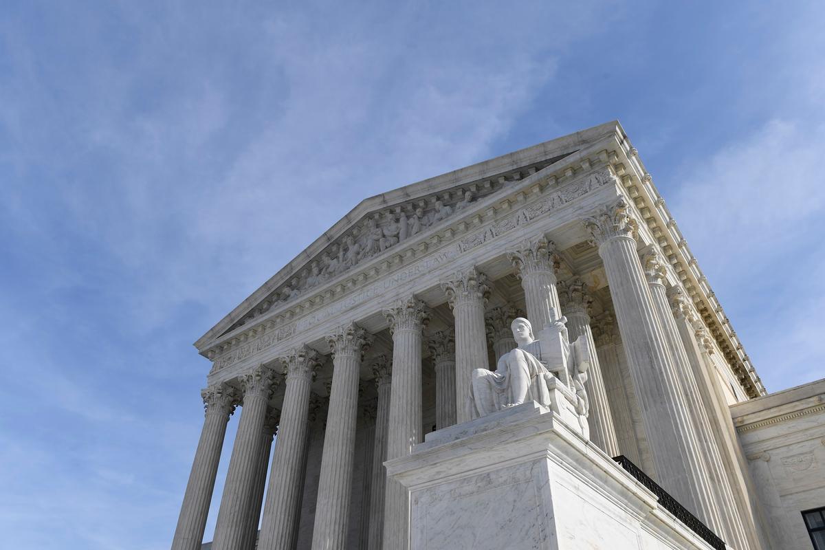 Trump Administration Asks Supreme Court to Allow Federal Executions