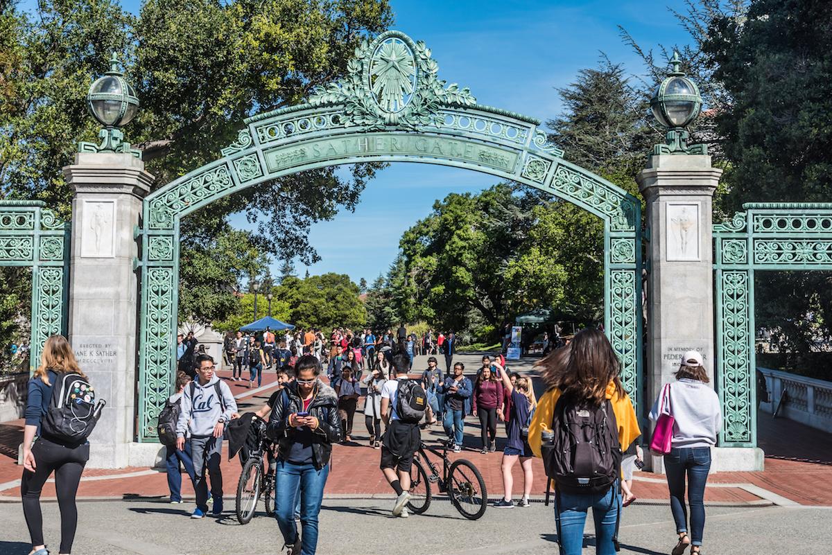 Berkeley Instructor: ‘Rural Americans’ Are ’Bad People Who Have Made Bad Life Decisions’