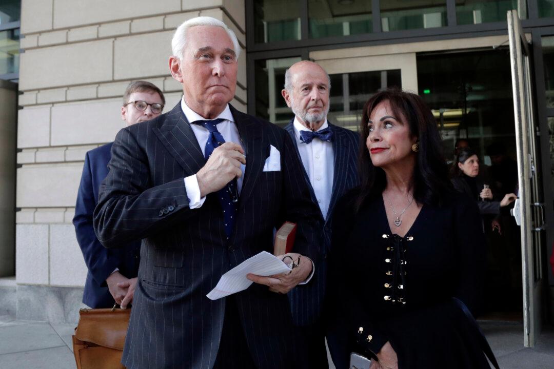 4 Prosecutors Withdraw From Roger Stone Case After DOJ Disputes ‘Excessive’ Sentencing Guideline