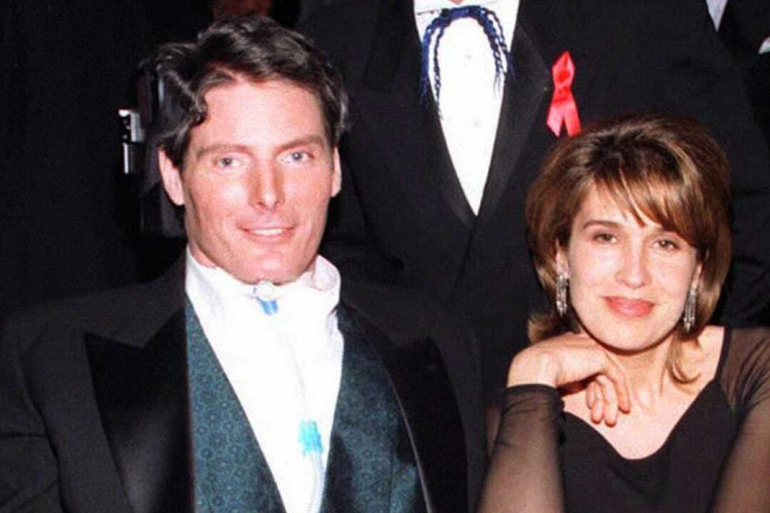 Christopher Reeve Wanted to ‘End It’ After He Was Paralyzed, Until He and His Wife Made a ‘Love Pact’