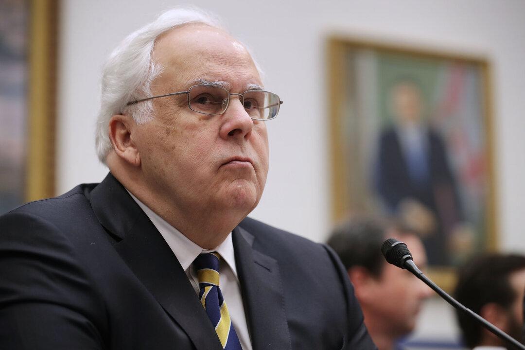 FedEx CEO Challenges New York Times Publisher to Public Debate After Paper Publishes ‘Factually Incorrect’ Story