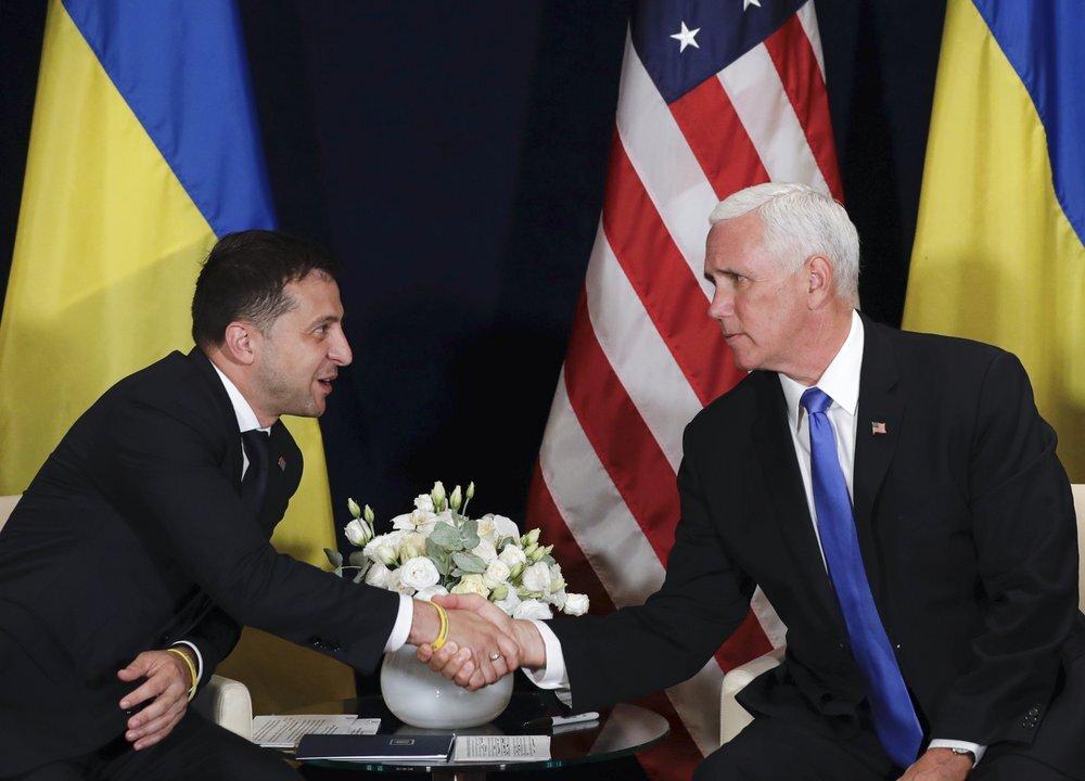 Pence Did Not Discuss Investigations in Warsaw Meeting With Zelensky, 2 Witnesses Confirm