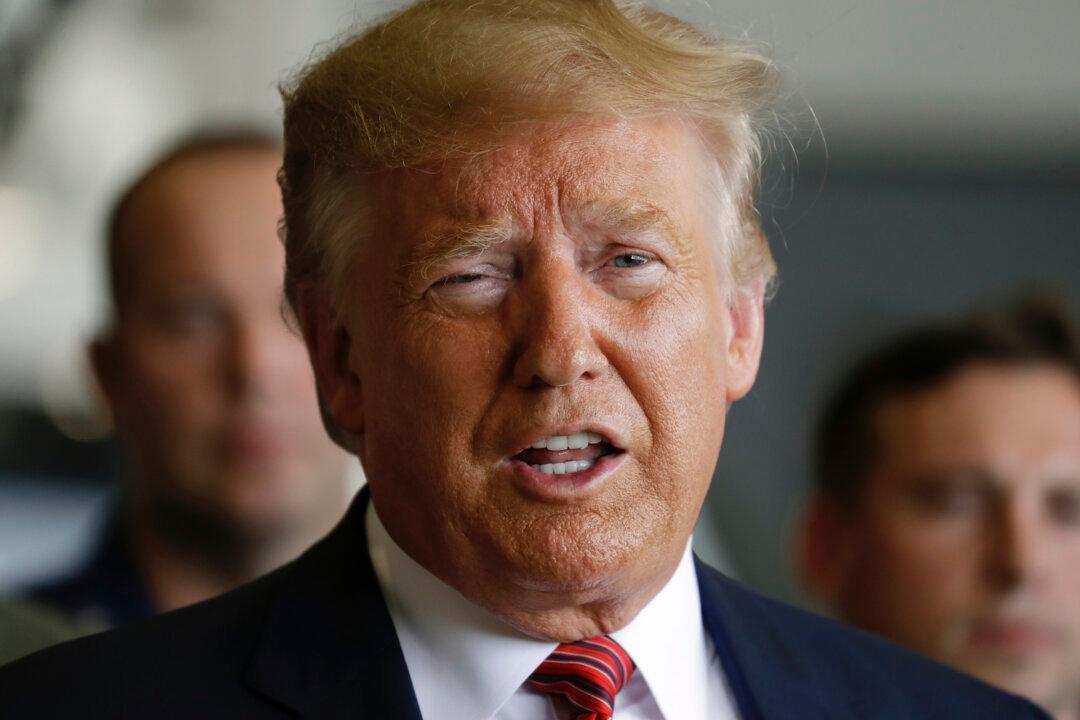 Trump Donates Third-Quarter Salary to Help in ‘Fight Against the Opioid Crisis’