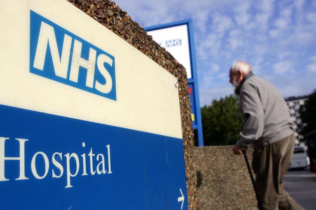 Berliner on Trial for Threat to Blow up British Hospital