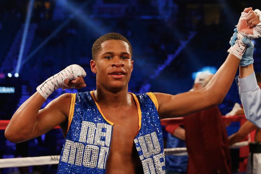 Boxing Champ Devin Haney Donates Shrimp, Crab Legs, and Cash to the Homeless on Skid Row