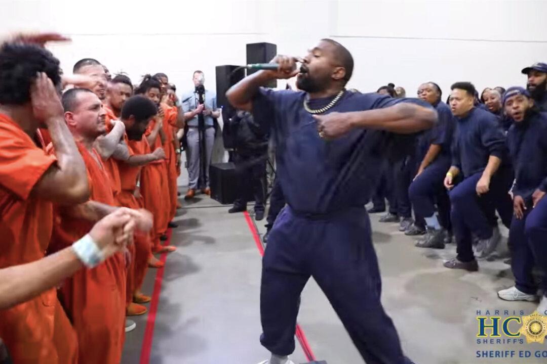 ‘This Is a Mission’: Kanye West Visits Houston Jail for Impromptu Performance, Brings Inmates to Tears